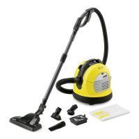 Tow vacuum cleaner