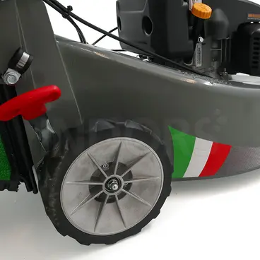 Active 5800 SA - Extra-strong petrol lawnmower suitable for large spaces