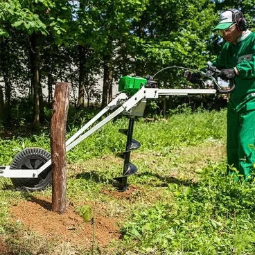 Active T152 - 1600001 Professional petrol-powered earth auger
