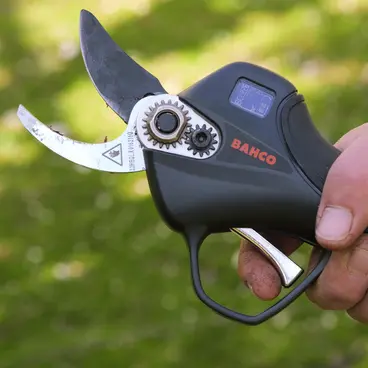 BAHCO BCL226 - 26 mm Battery Pruning Shears for Thin Branches and Small Vines
