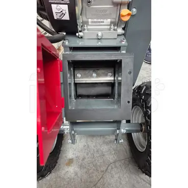 Bluebird SHL 1000 - Petrol Wood Chipper for branches with a max. diameter of Ø 100 mm