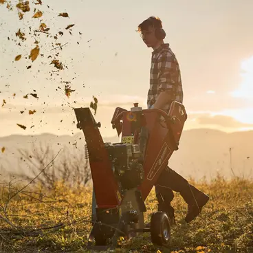 Bluebird SHL 1200 - Petrol Wood Chipper with Electric Start