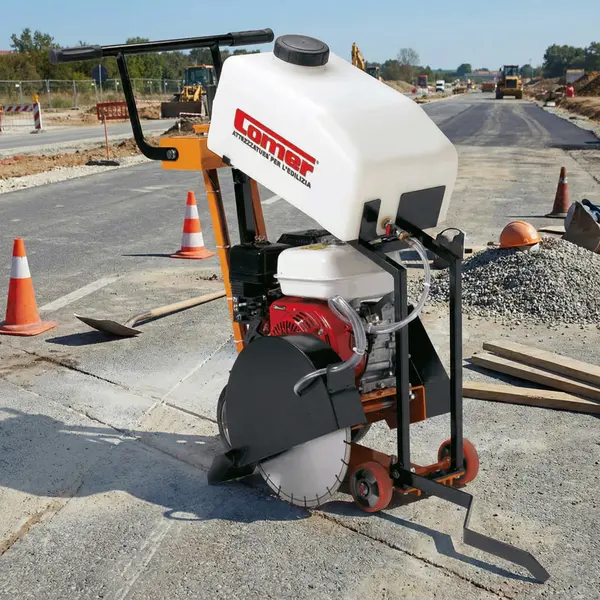 Comer Pavecut 350 - 130 mm Asphalt Cutter with 350 mm Blade
