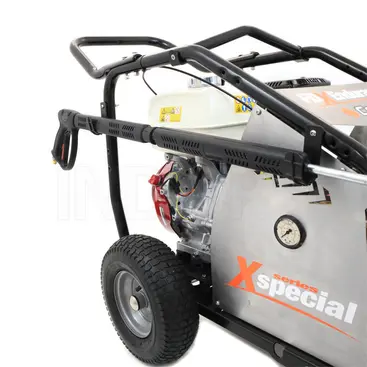 Comet FDX Endurance 15/300 - Industrial Pressure Washer