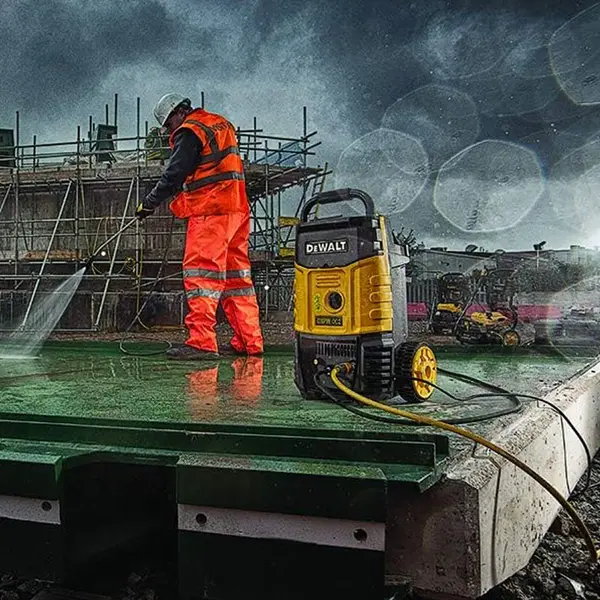 DeWalt DXPW 003E domestic pressure washer use