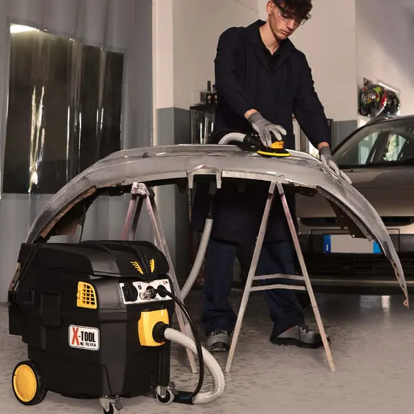 Elsea X Tool vacuum cleaner