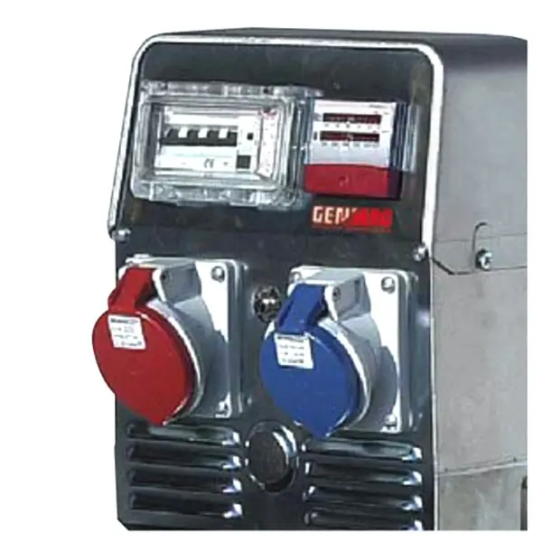 Genmac Land - 2 pole AVR Cardan generator
