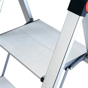 Gierre Slimstep BS200 step width - Aluminum stool with high parapet