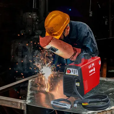Using Helvi PLASMA PC 33 - Single Phase Inverter Plasma Cutting