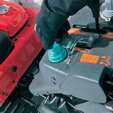 snow throwers HSS 1380i1 ETD, HSM 1380i1 ETD and HSM 1380i ETDR