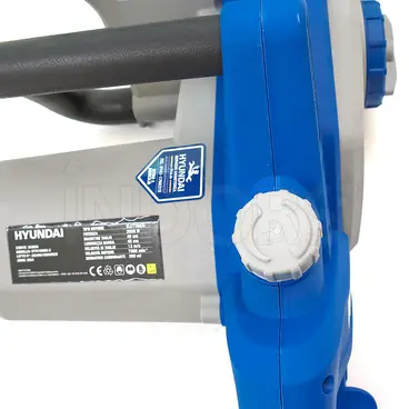 Hyundai SF7J135 Electric Chainsaw with 40 cm Bar, 2000 W - Code 35360