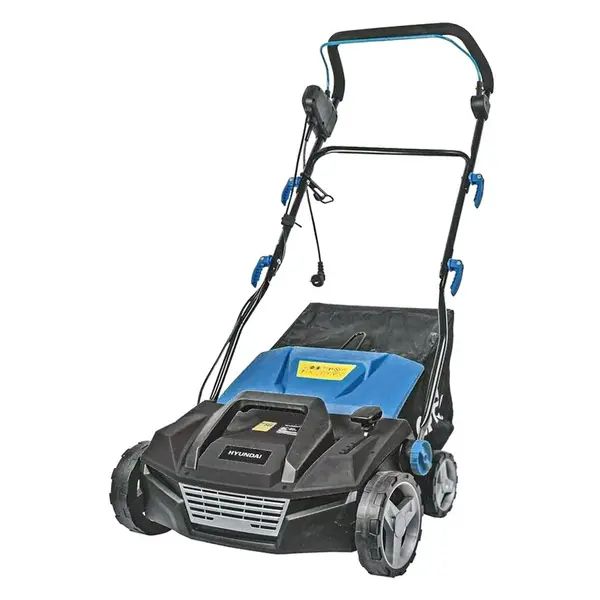 Hyundai 65485 - Sweeper for Synthetic Lawn Care