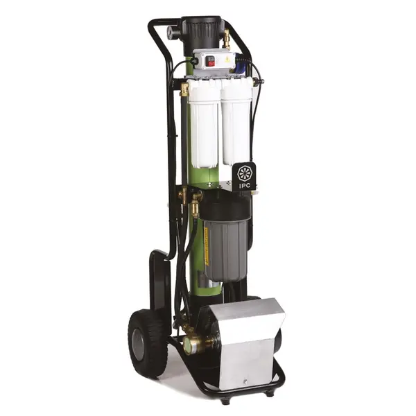 IPC HighPure HPE Photovoltaic Panel Cleaning Machine