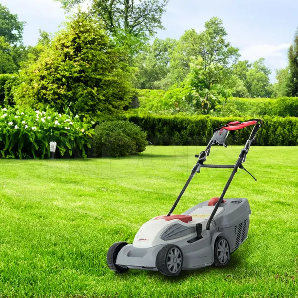Ikra IERM 1638 - Electric lawnmower for gardens up to 600 m2