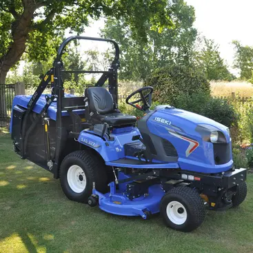 Iseki SXG 327 - Diesel Ride-On Mower