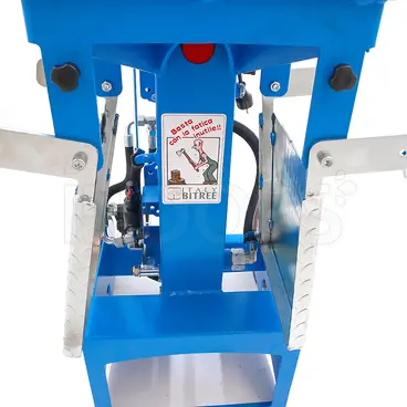 Italy Bitree Junior SV 80 CE M3 - 7 Ton Vertical Log Splitter - Electric 2.2 kW