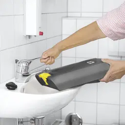Karcher BR 30/4 C - Removable Tank Scrubber Dryer