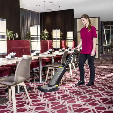 Karcher CV 38/2 Adv - Professional Carpet Cleaner