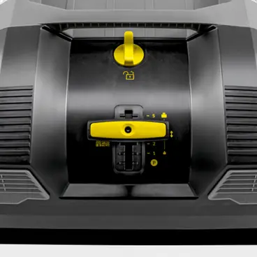 Karcher KM 70/20 C 2SB - Sweeper with adjustable brushes