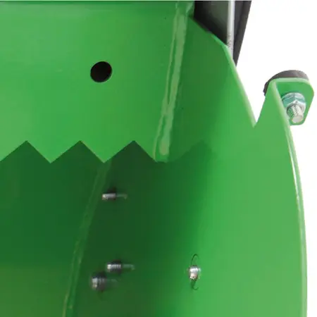 Lampacrescia MGM TTR 580/S - Adjustable Height Shredder with 5.5 HP Loncin Engine