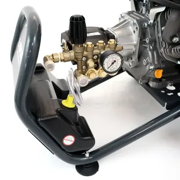 Lavor Thermic 2W 13 L - Petrol Pressure Washer with Loncin G390F Engine