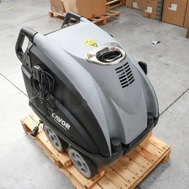 Lavor HLR 1510 LP - Professional Hot Water Pressure Washer