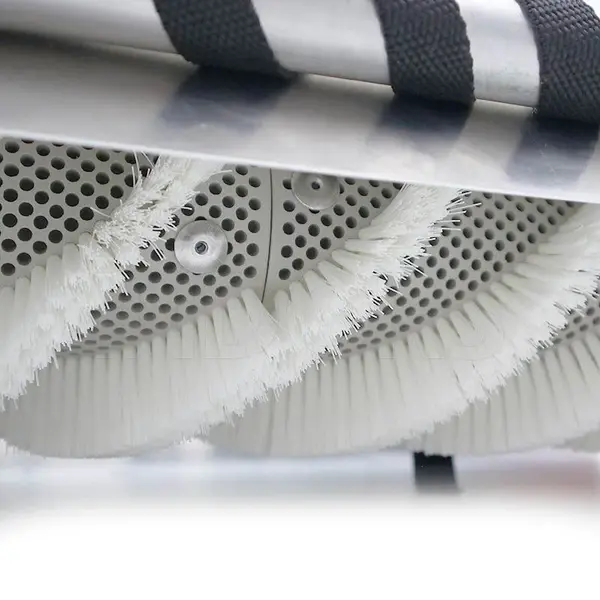 Robot brush MMS03 - Photovoltaic Panel Cleaning