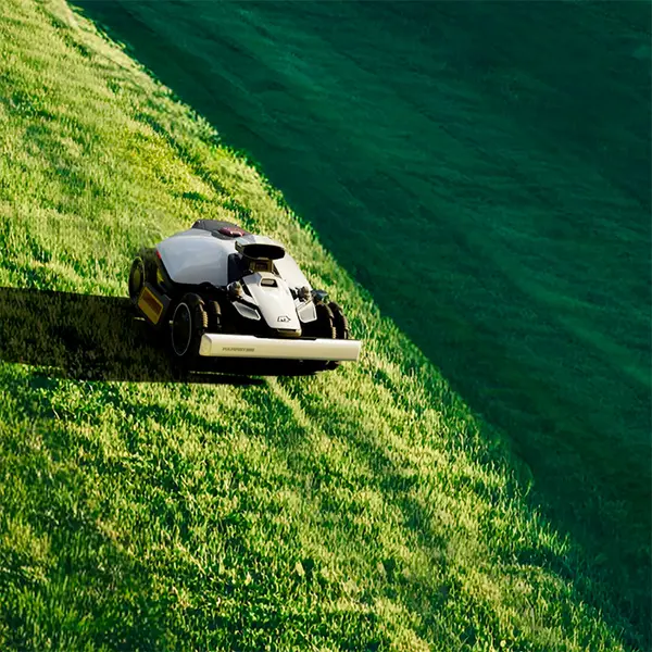Mammotion Luba Mini 2 AWD 1500 - 1500 m² Cordless Robotic Lawnmower
