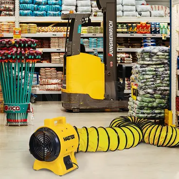 Master BL 6800 - Portable Blower for Industrial Use
