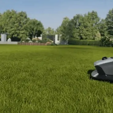 MOVA 600 KIT - Wireless robotic lawnmower with 81 replacement blades