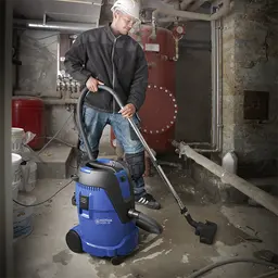 Nilfisk Aero 26-2L for use in vacuuming liquids
