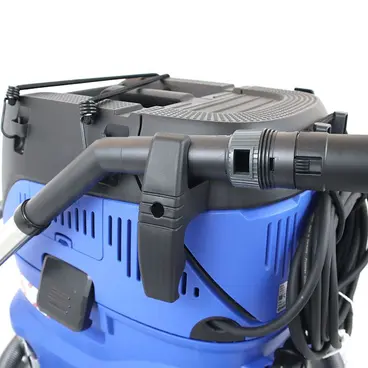 Nilfisk Attix 33 Vacuum cleaner with HEPA filter