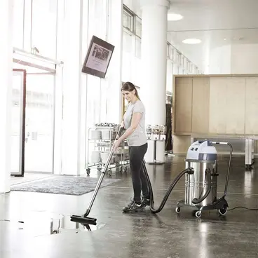 Nilfisk VL100-35 EU GO - Dual Motor Vacuum Cleaner and Wet Vacuum Cleaner