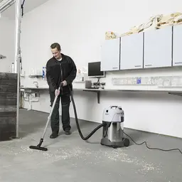 Nilfisk VL200 30 PC INOX - Solid and Liquid Vacuum Cleaner