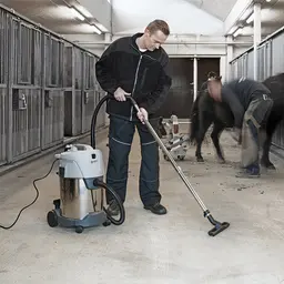 Nilfisk VL200 30 PC INOX - Solid and Liquid Vacuum Cleaner