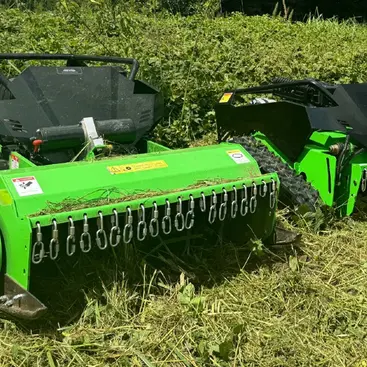 Pogo M-Tech MONSTER 80 - Tracked Shredder with 48 Blades