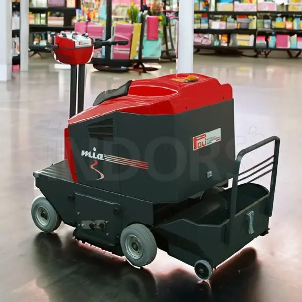 Poli Mia E65 - Professional ride-on sweeper