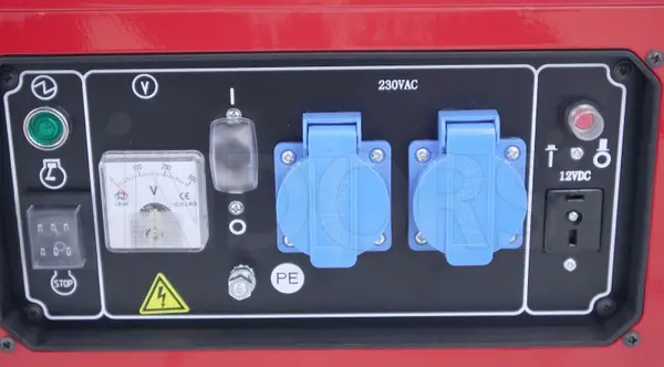 Pramac EM4100 control panel - Generator with AVR 3.5 kW