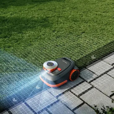 robot with RTK navigation