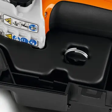 Stihl GTA 40 Complete Set - Battery Chain Pruner complete with 2 batteries + charger + case