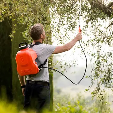 Stocker 239 - 12 L Backpack Sprayer - with Battery Included