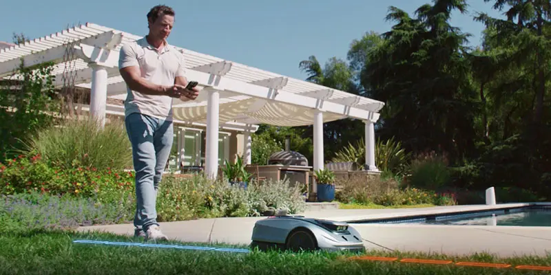 Sunseeker X5 - Robotic Lawnmower with Navigation and Mapping