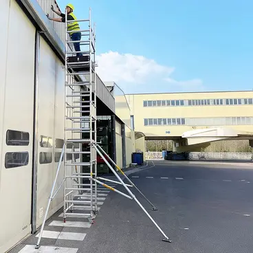 Svelt Sveltower Plus - Professional Modular Compact Scaffolding h max 7.27 m.