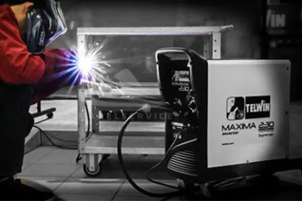 Telwin Maxima 230 Synergic Professional Inverter Welder