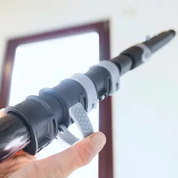 Unger Ninja Carbon Pole - Telescopic Carbon Fiber Pole