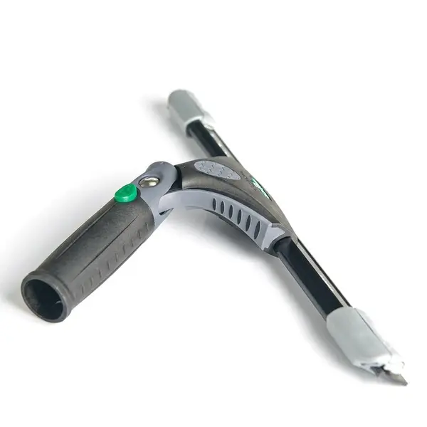 Unger ErgoTec NINJA AKN19 - 6-in-1 Glass Cleaning Kit with Carbon Rod
