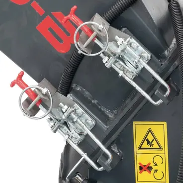 Zanon CIP 150-B 1004107 - Petrol Chipper with 13 cm Branch Cutting Capacity