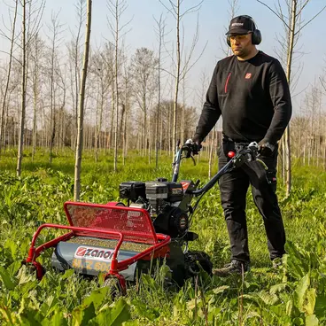 Zanon MTZ 600 motorized lawn mower